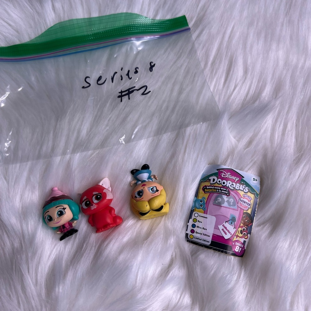 Disney Doorables Series 8 Candlehead, Panda Mel and Alice in Wonderland
